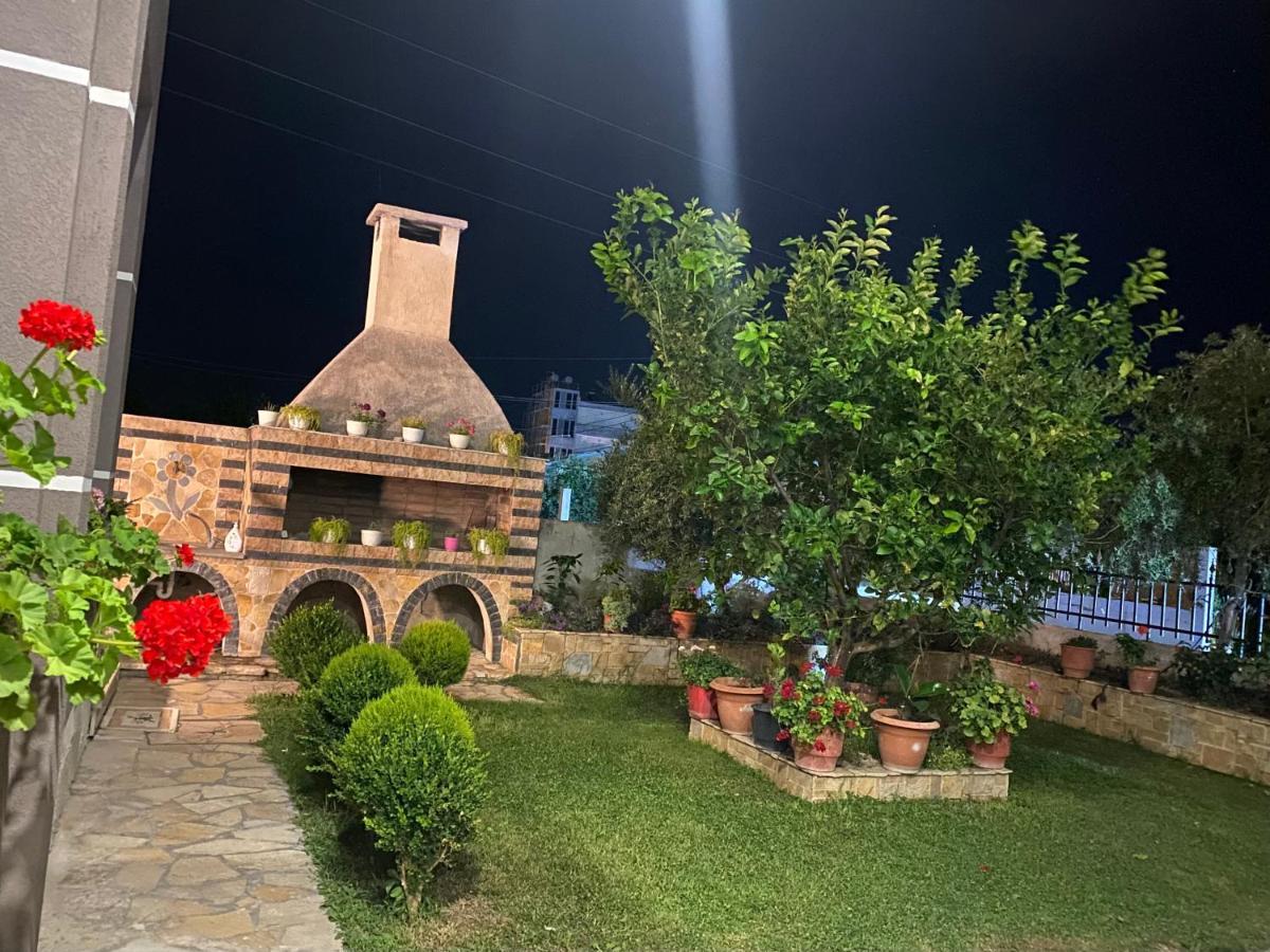 Maison Apartments Vlorë Eksteriør bilde