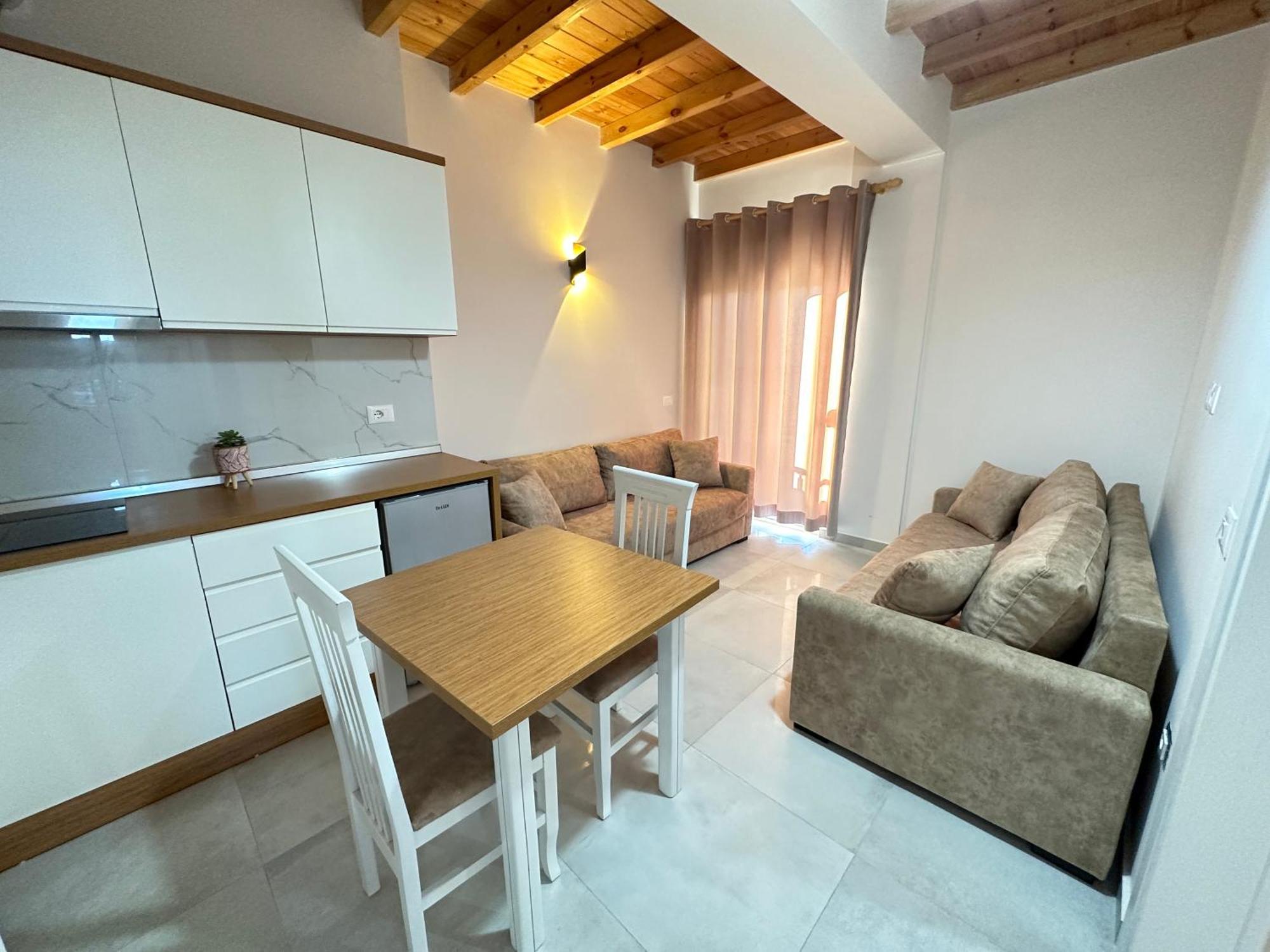 Maison Apartments Vlorë Eksteriør bilde