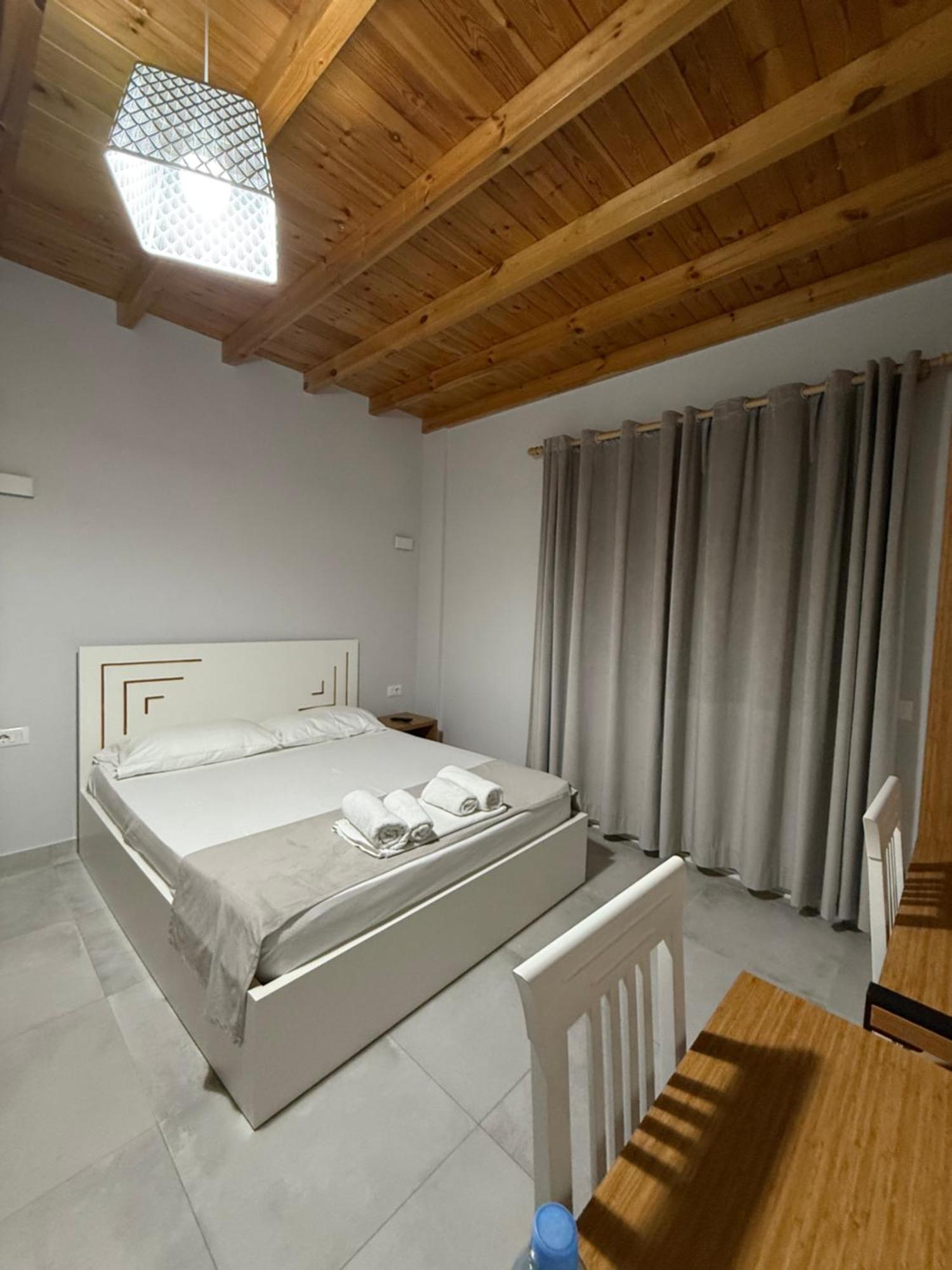 Maison Apartments Vlorë Eksteriør bilde