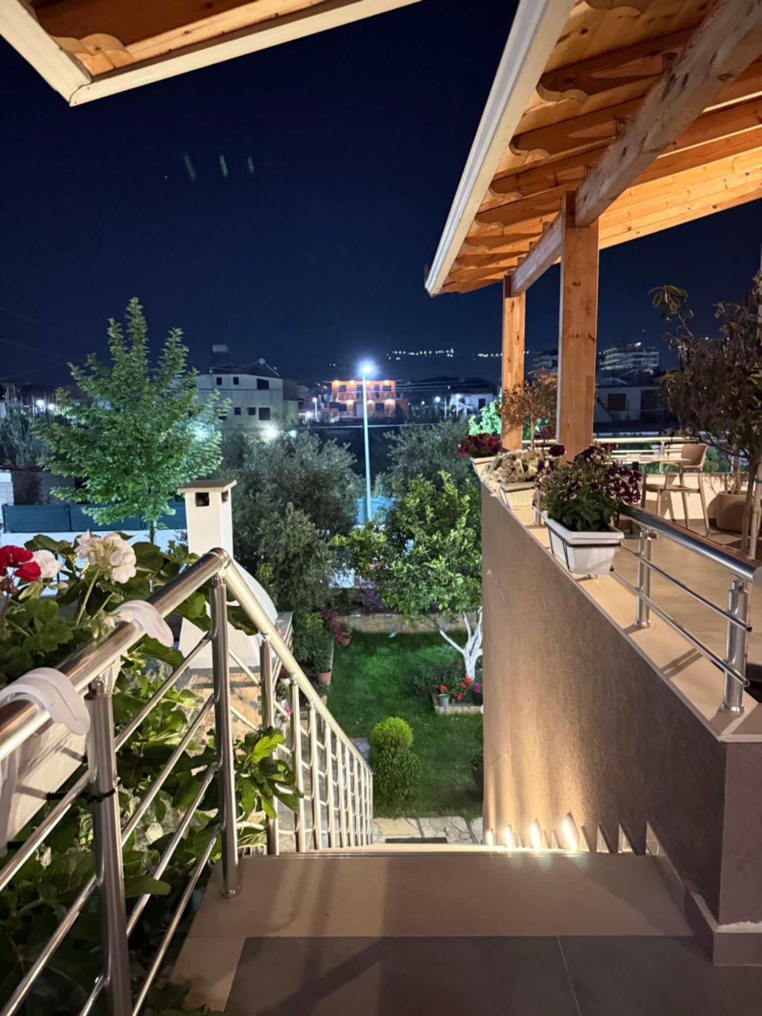 Maison Apartments Vlorë Eksteriør bilde