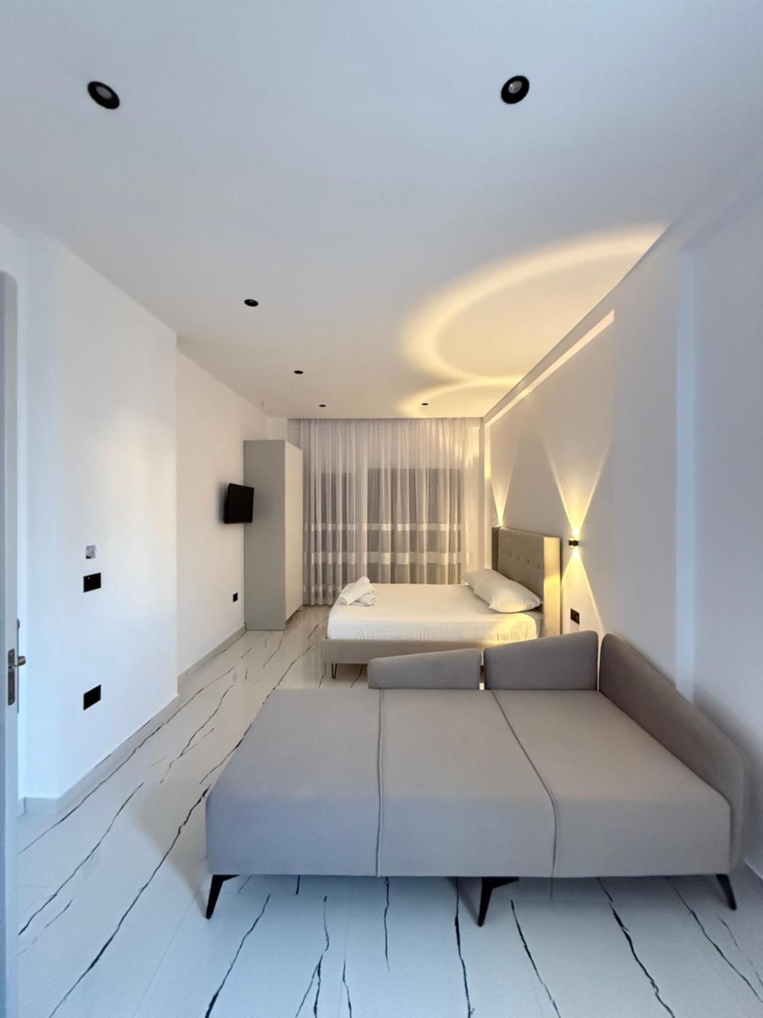 Maison Apartments Vlorë Eksteriør bilde