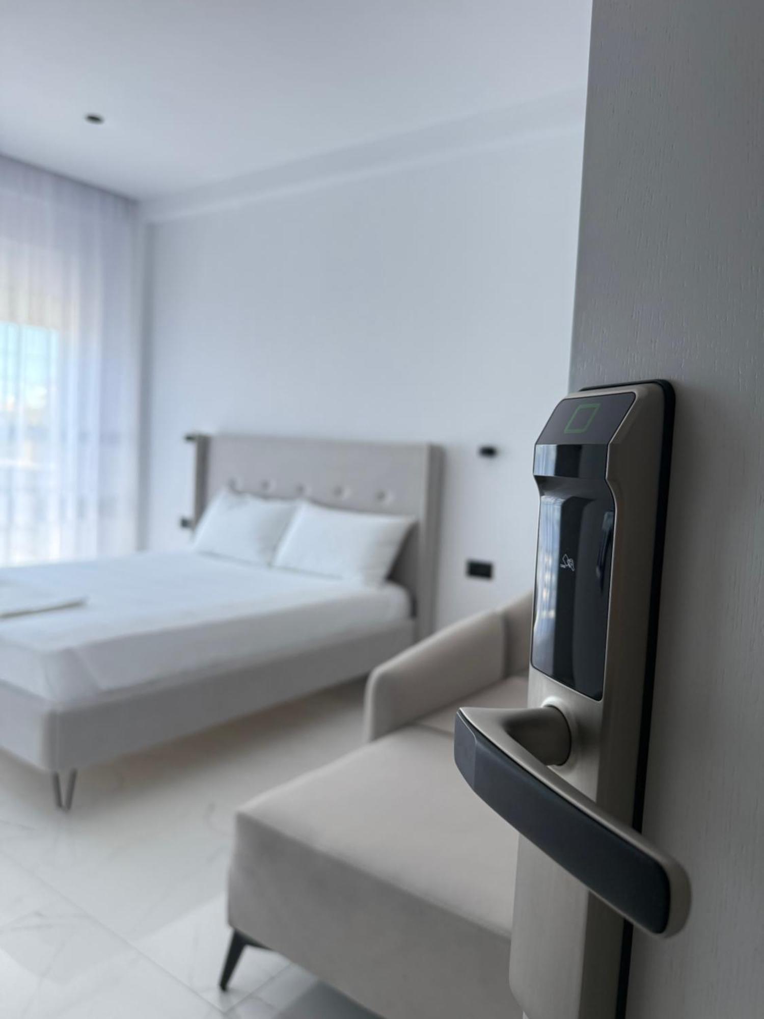 Maison Apartments Vlorë Eksteriør bilde