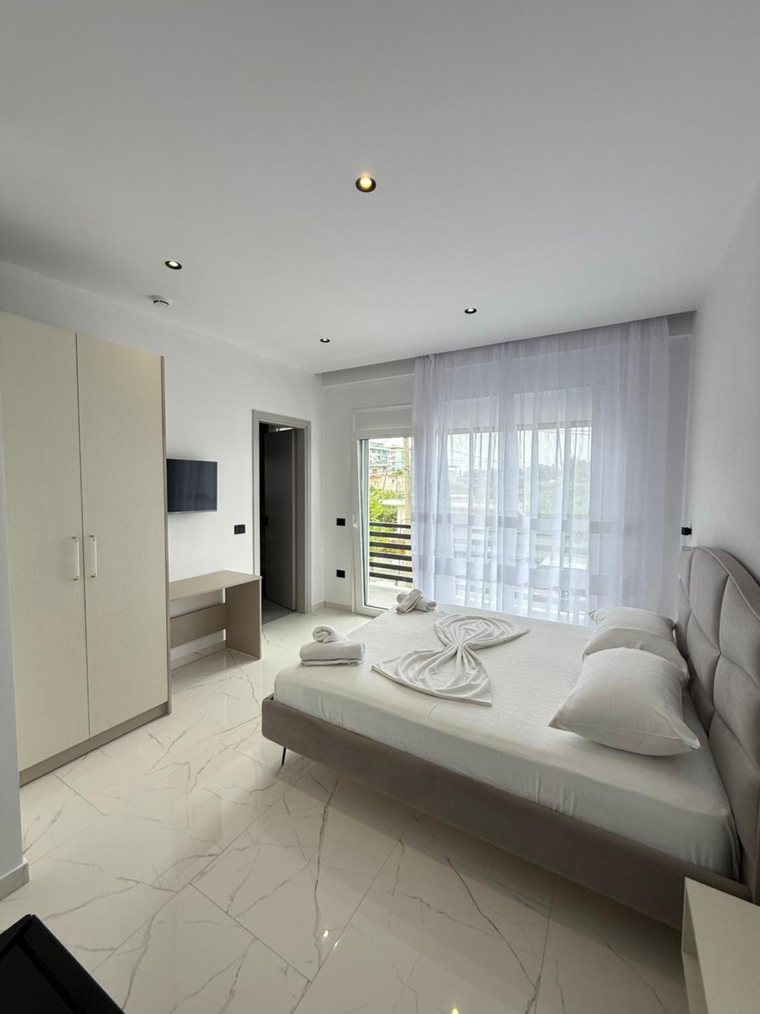 Maison Apartments Vlorë Eksteriør bilde